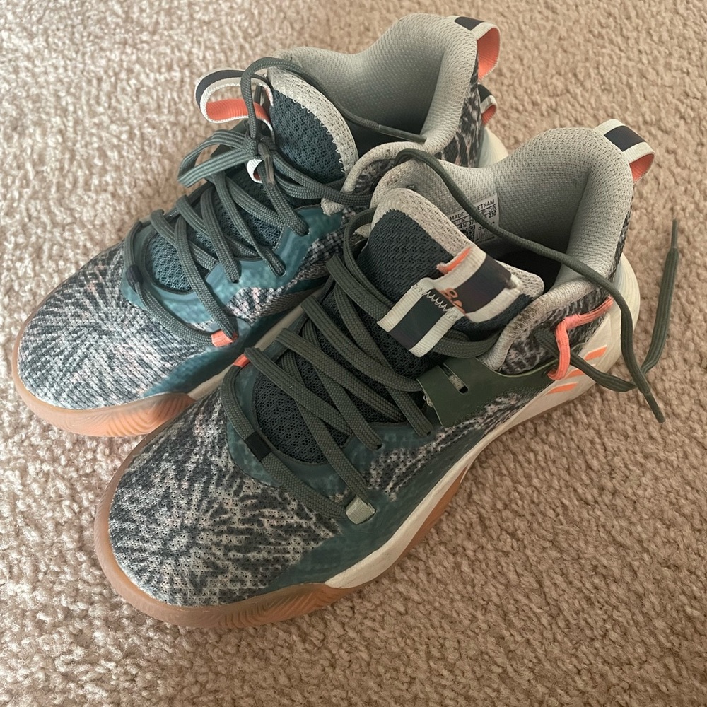 Grade school Harden Stepback Adidas